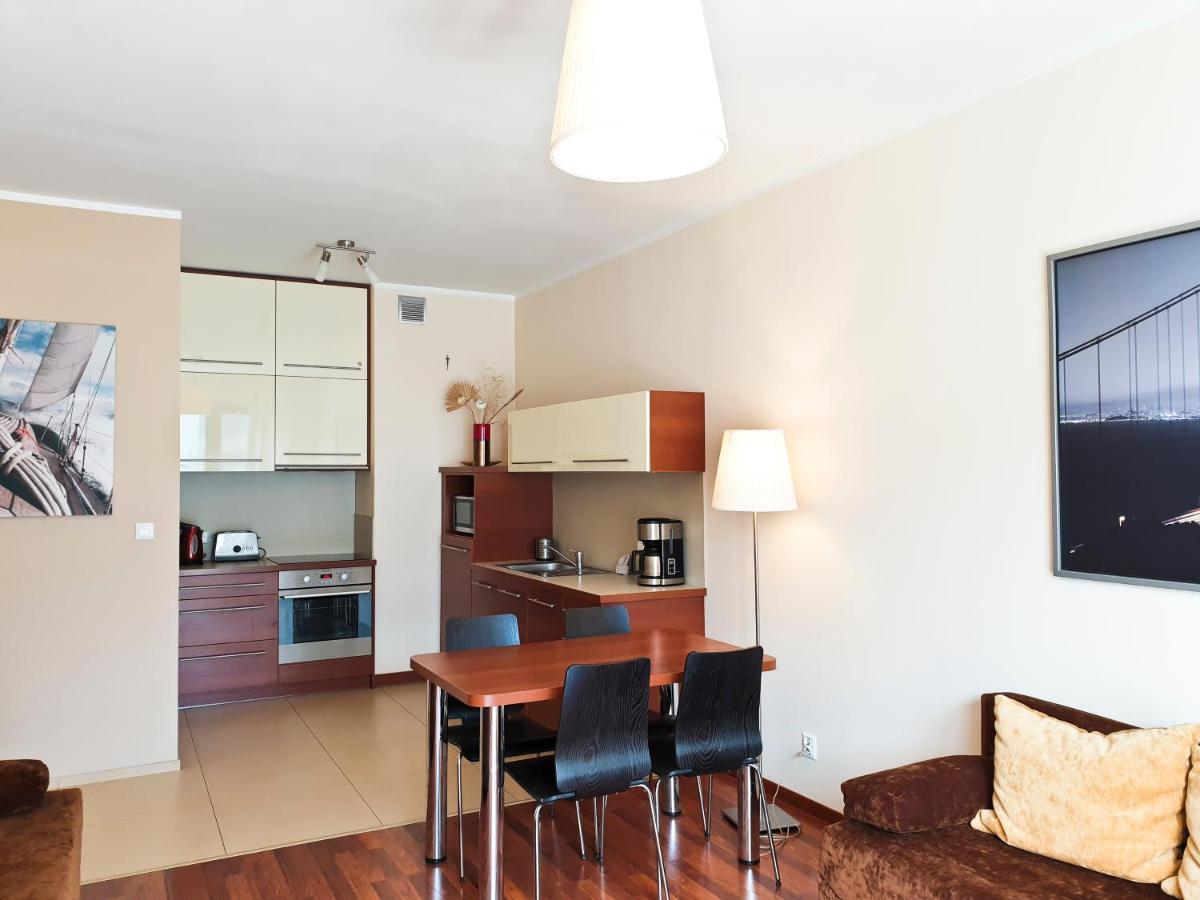 Visit Baltic - Na Platanie Apartment Swinoujscie Bagian luar foto