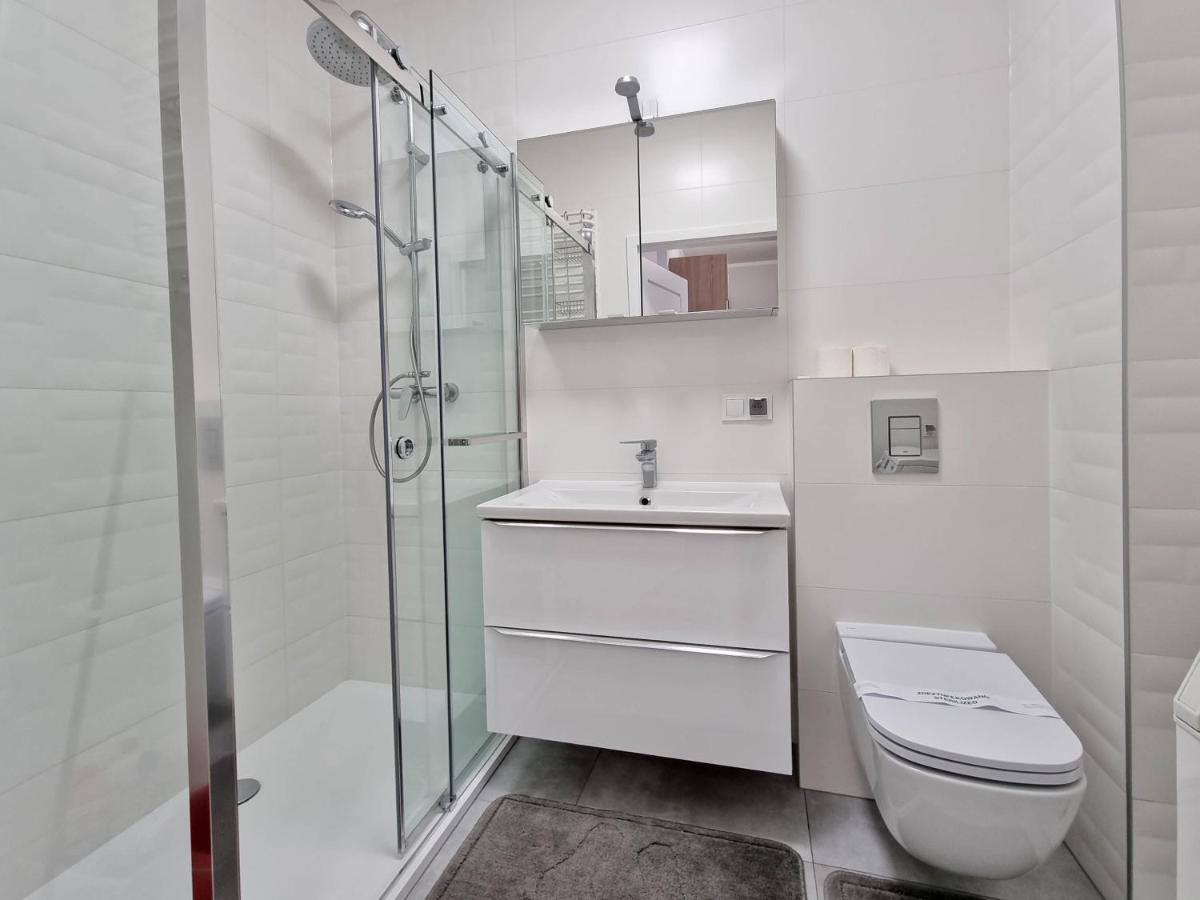 Visit Baltic - Na Platanie Apartment Swinoujscie Bagian luar foto