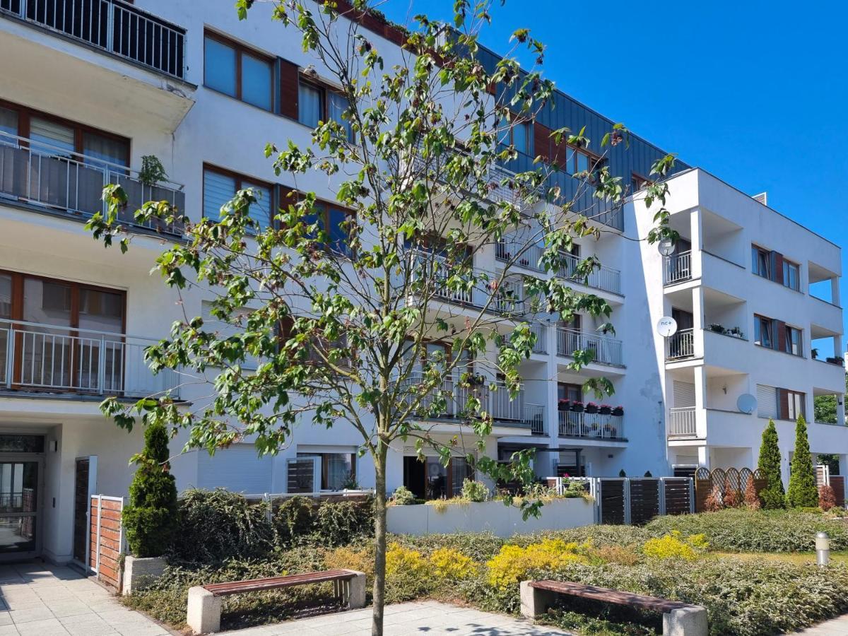 Visit Baltic - Na Platanie Apartment Swinoujscie Bagian luar foto