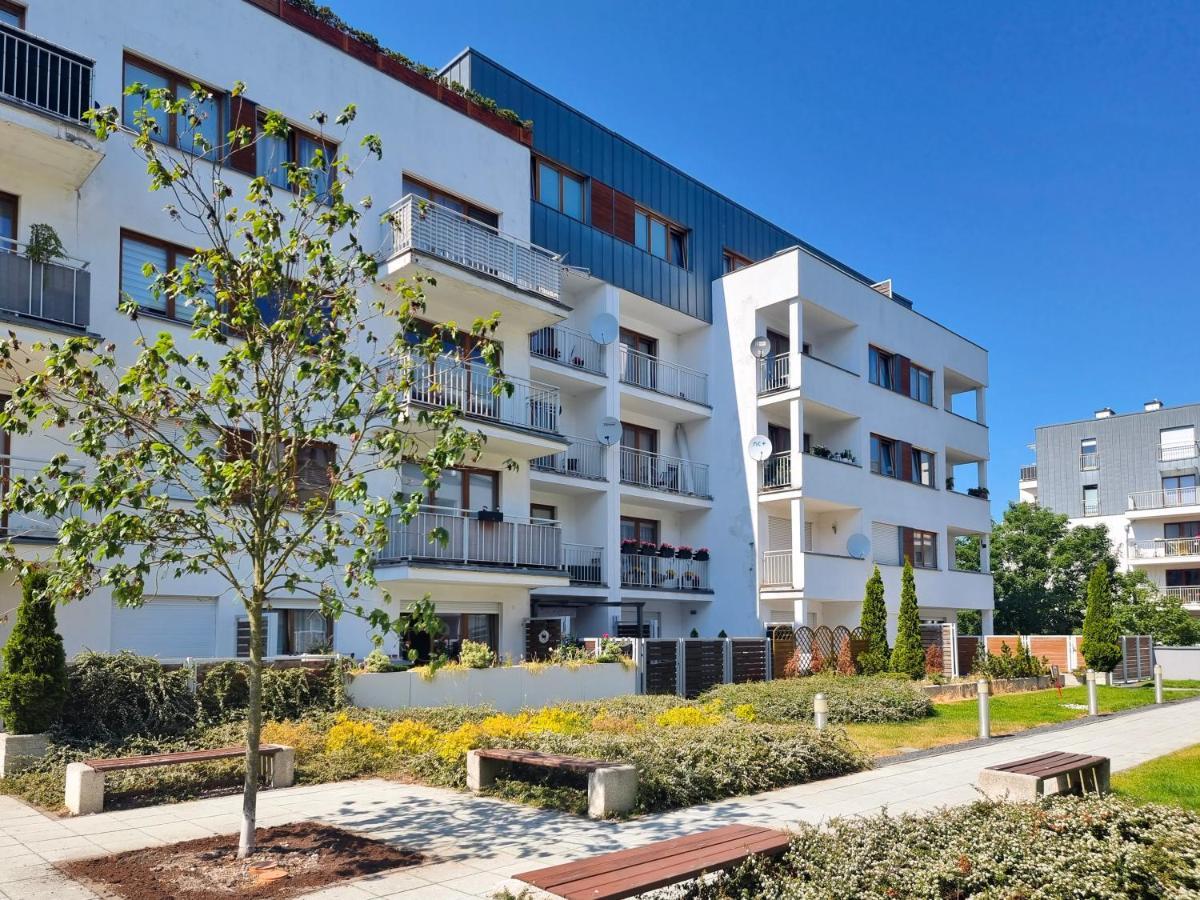 Visit Baltic - Na Platanie Apartment Swinoujscie Bagian luar foto